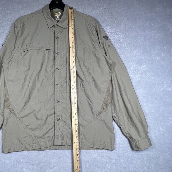 Mountain Hardwear Shirt Men’s Medium Button Up Roll Tab Sleeve Hiking Fishing - Picture 5 of 9